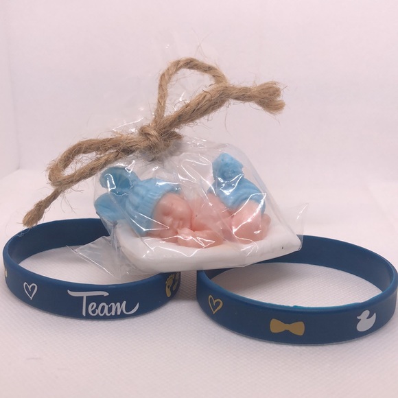 It’s a Boy 2 Bracelets Team Boy & Baby Boy Soap 🧼 NWT - Picture 2 of 2